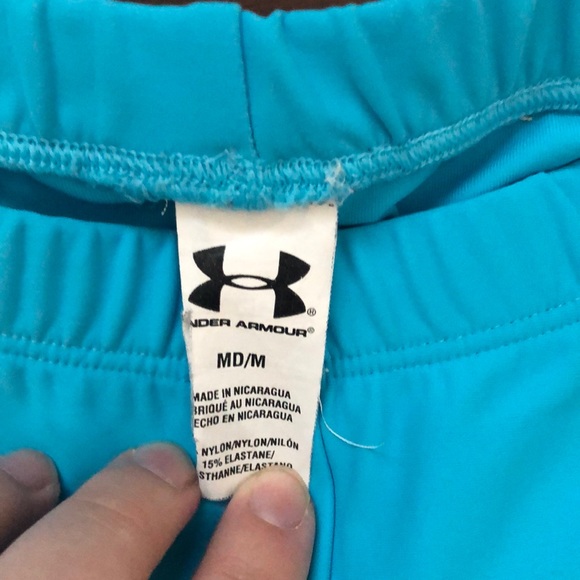 Capri Leggings - Picture 2 of 3